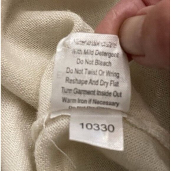 Garnet Hill 100% Merino Wool Cardigan L Ivory Gray Floral Appliqué Bead Sweater - Picture 9 of 11